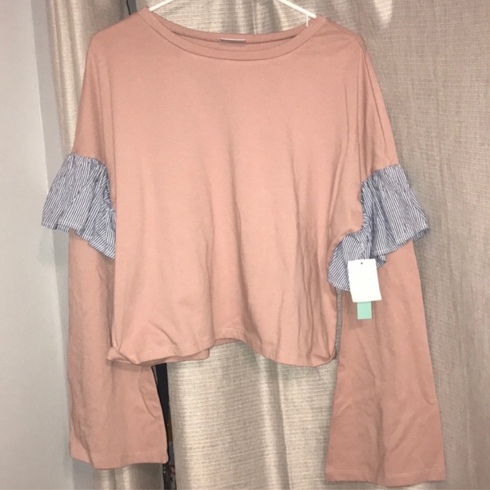 NEW WITH TAGS NORDSTROM TOP